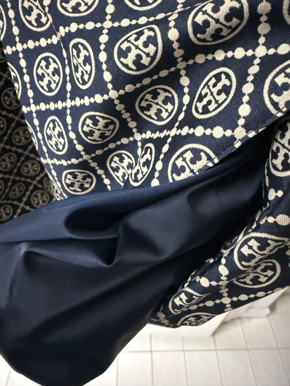 Tory Burch MONOGRAM JACQUARD ANORAK - Picture 10 of 13